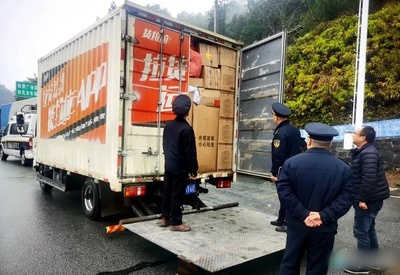 聚焦“兩客一危”,打造平安通道