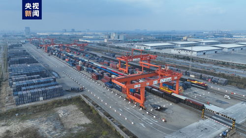 2023年西部陸海新通道班列運(yùn)輸集裝箱貨物86.1萬(wàn)標(biāo)箱